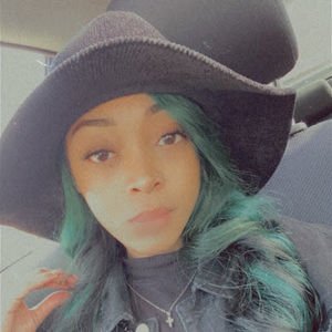 Meet your Posher, Destiny